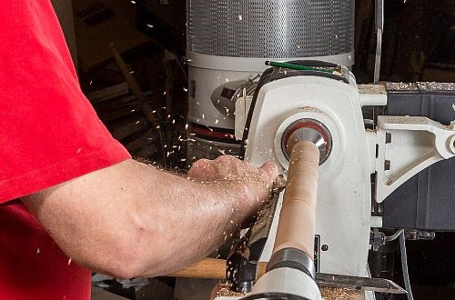 15/4/2020 - Woodturning Lathes ON OFFER