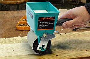 22.9.2020 - Easy work with glue